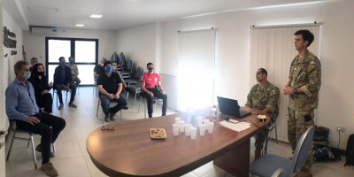 Hoy recibimos en el Municipio y junto al GERS (L. Paz) a Oficiales del Ejército Argentino, quienes cumplen funciones en COE (Centro de Operaciones de Emergencia) Regional San Francisco.